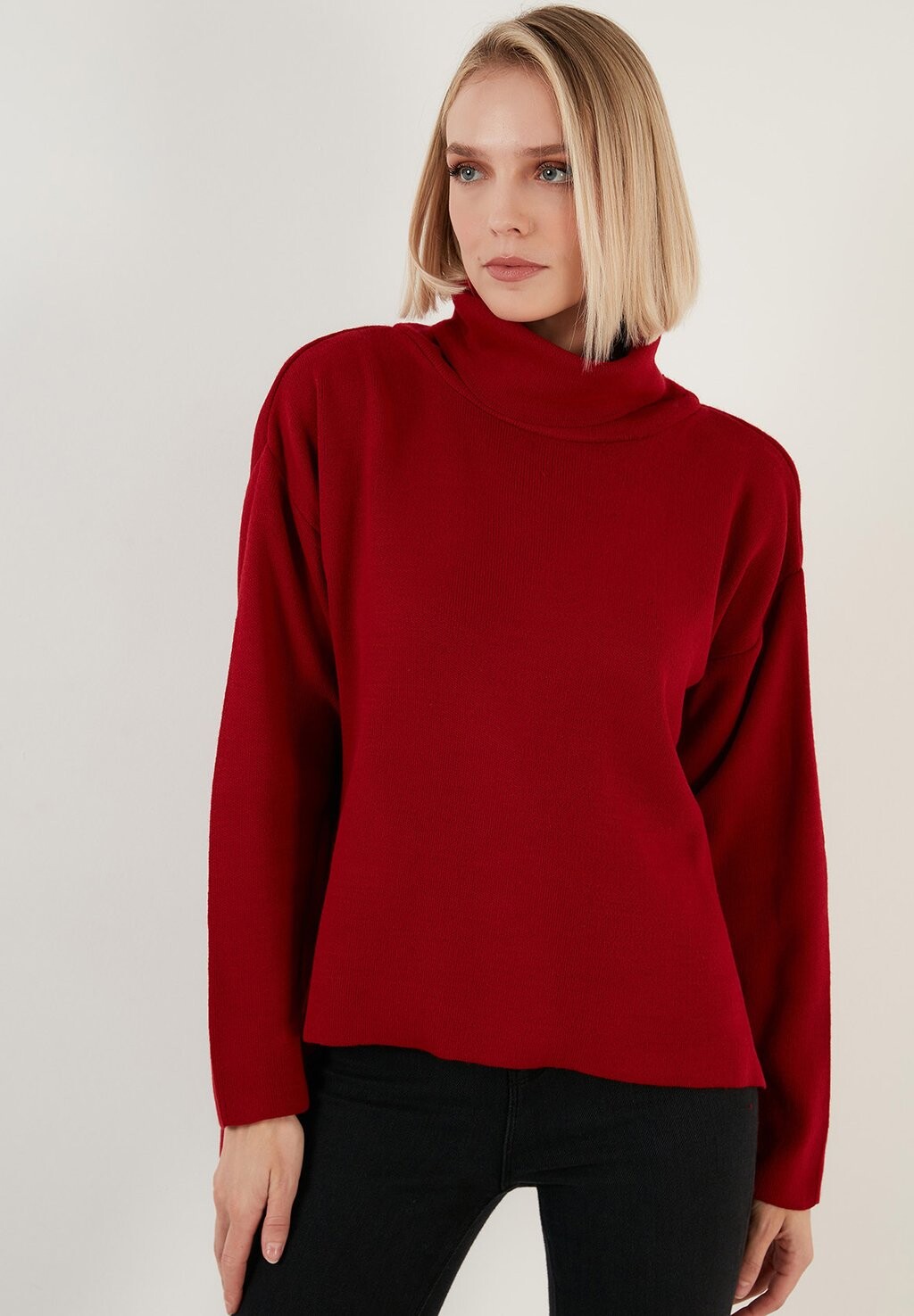 

Свитер LELA Regular Fit, красный