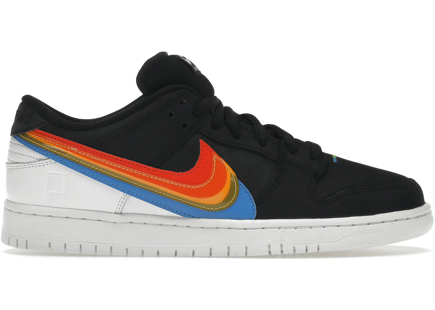 

Кроссовки Nike SB Dunk Low Polaroid, черный / белый