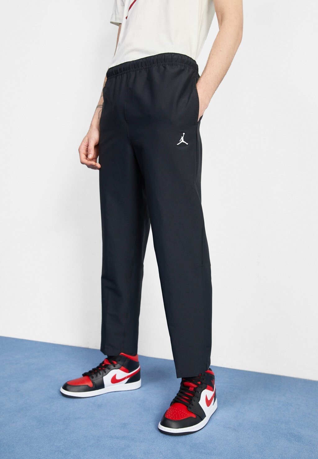 

Спортивные брюки CROP Jordan, черный/белый