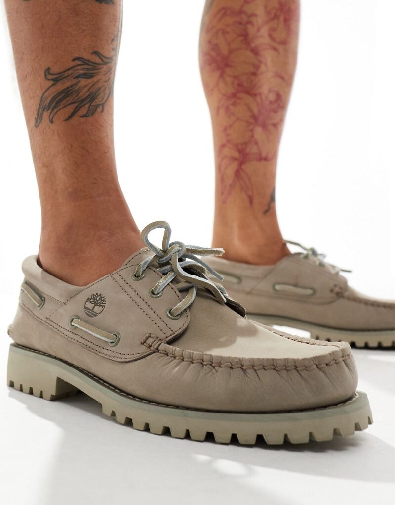

Timberland Authentic — бежевые классические топсайдеры с 3 рядами люверсов