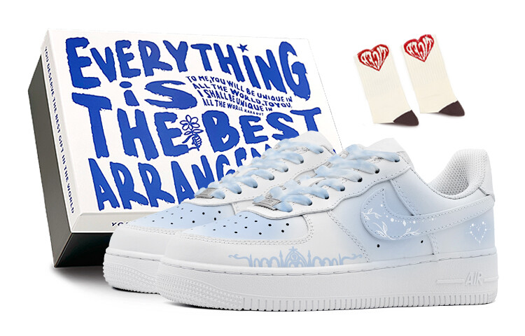 

Женские кроссовки для скейтбординга Nike Air Force 1, White/Blue