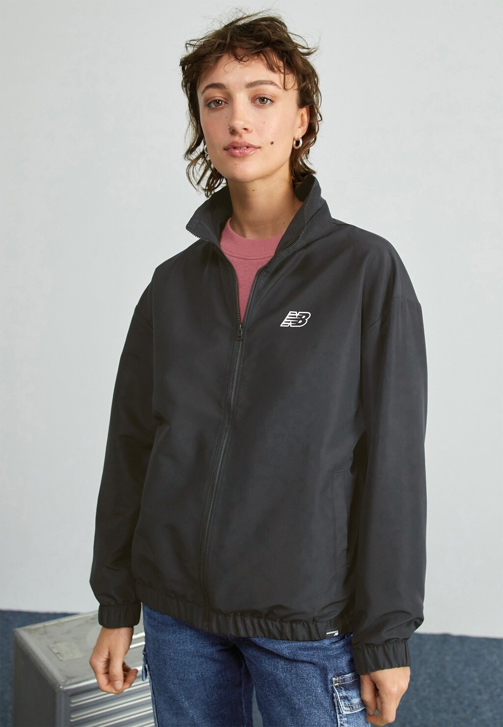 

Спортивная куртка New Balance, Серый