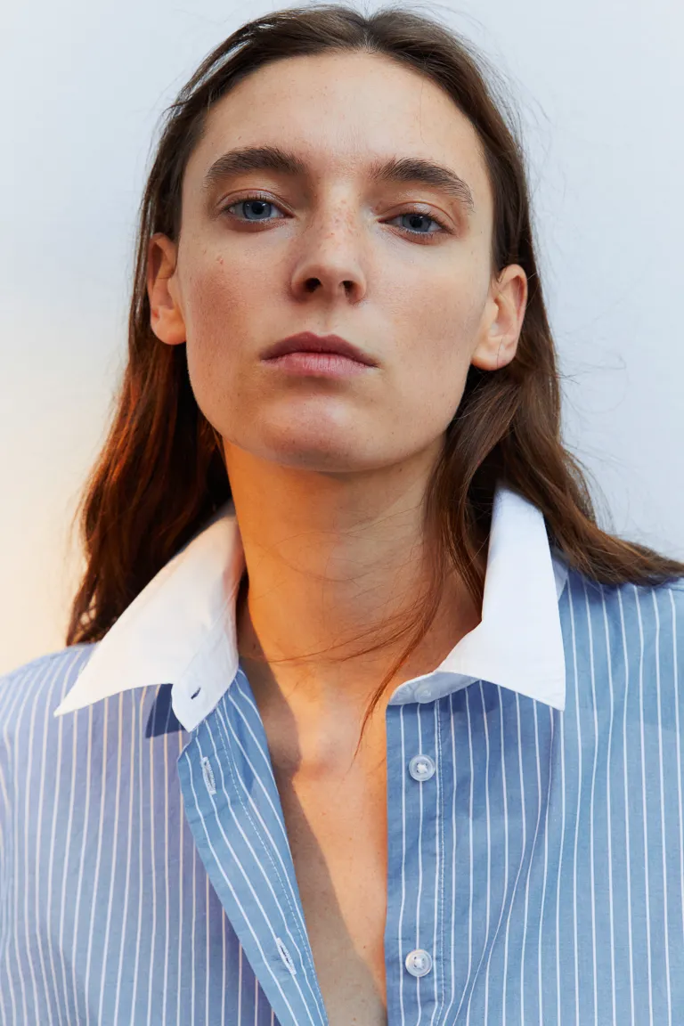 

Объемная рубашка из поплина H&M, синий