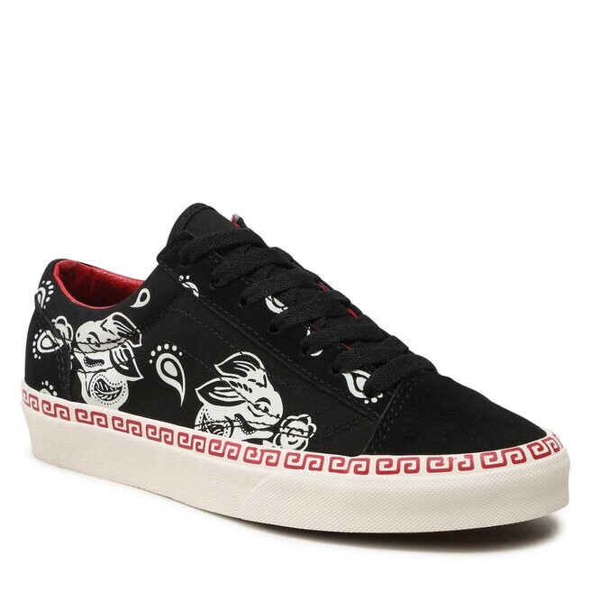 

Кроссовки Vans Style, черный