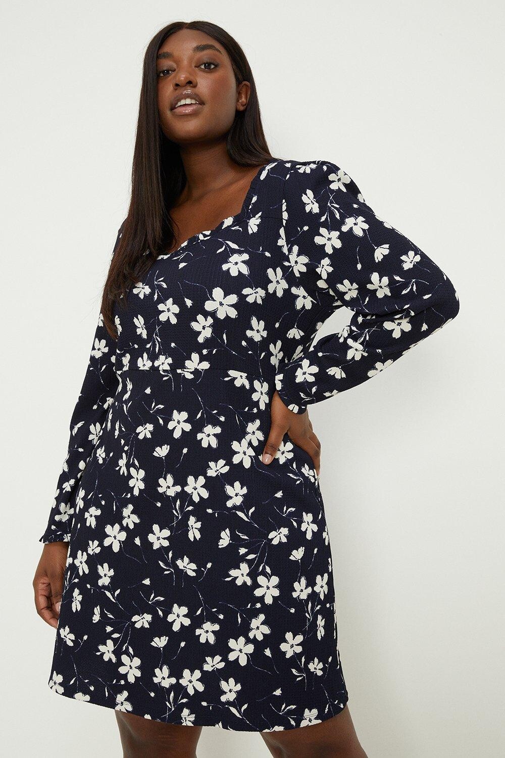 

Темно-синее платье с длинными рукавами и цветочным принтом Curve Dorothy Perkins, темно-синий
