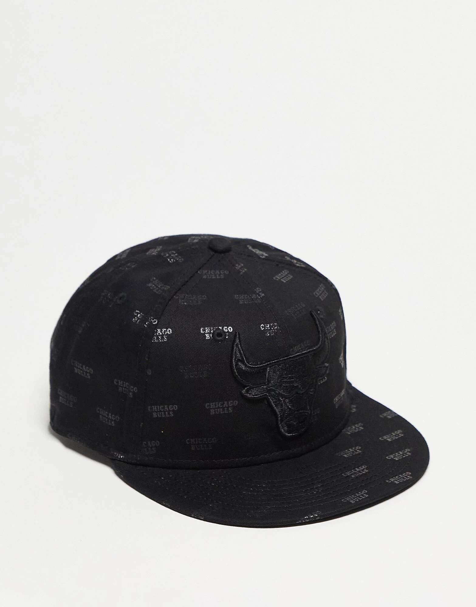 Черная кепка с монограммой New Era 9Fifty Chicago Bulls printio 3d кружка чикаго буллз
