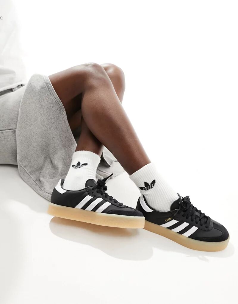 цена Черно-белые кроссовки adidas Originals Sambae