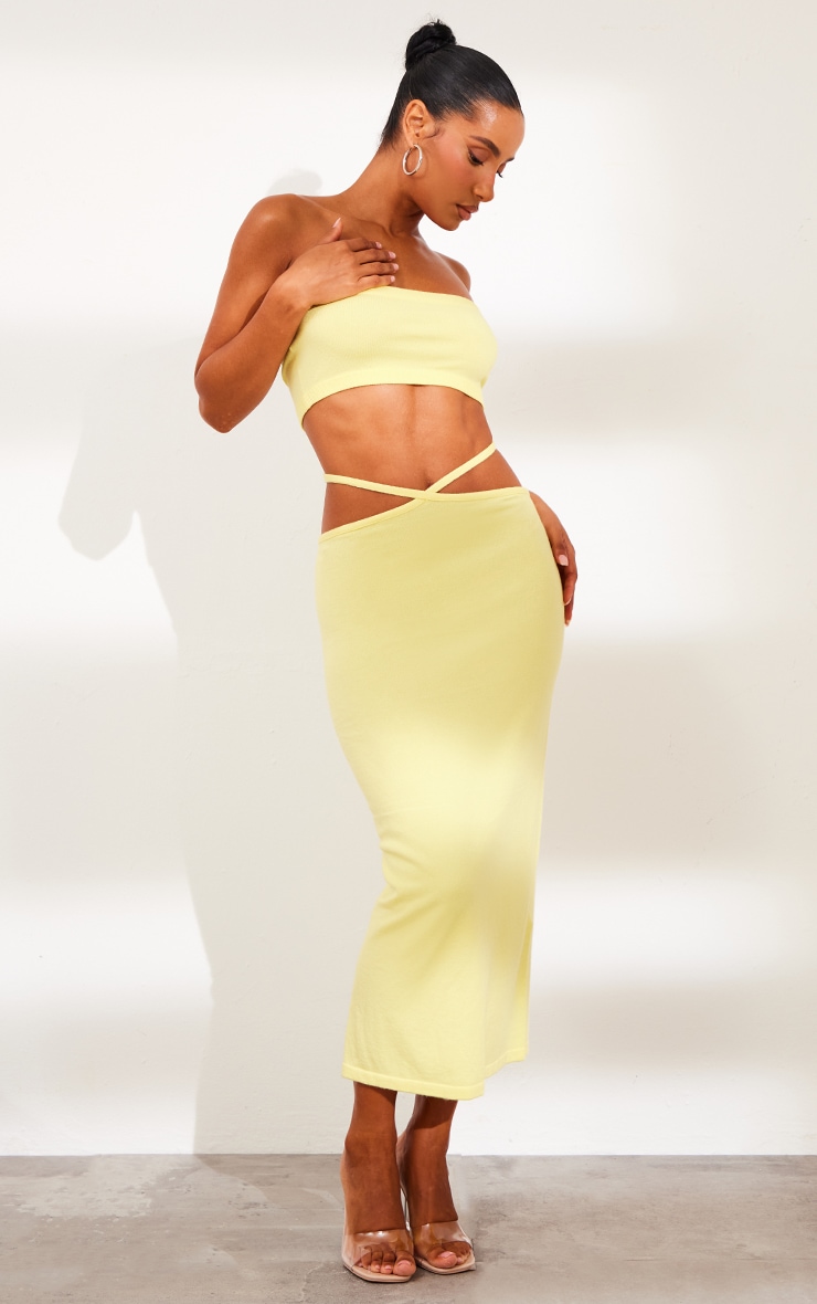 PrettyLittleThing Мягкая трикотажная юбка мидакси лимонного цвета с завязкой на талии фото