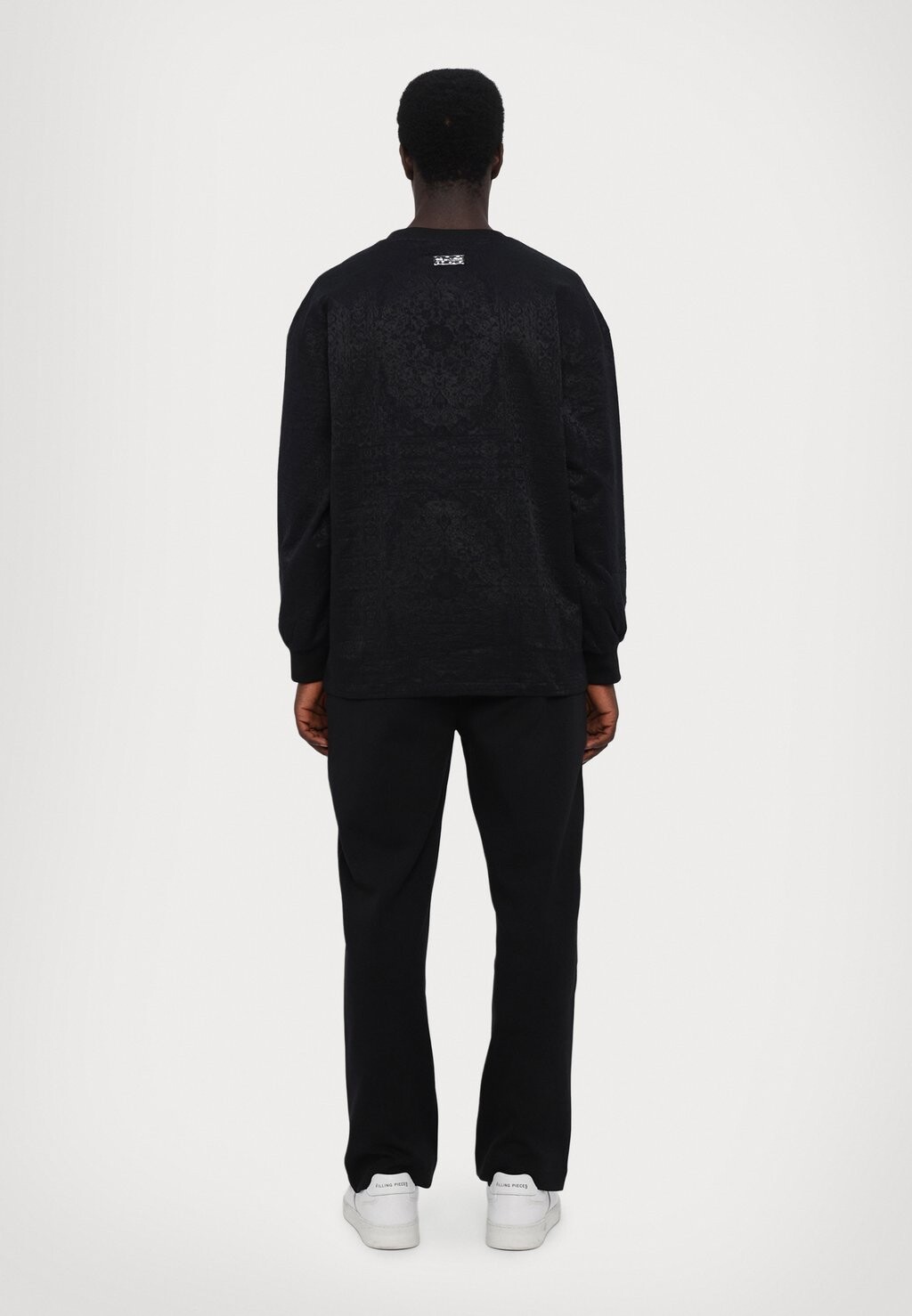 

Толстовка LONG SLEEVE TEE UNISEX Les Benjamins, черный