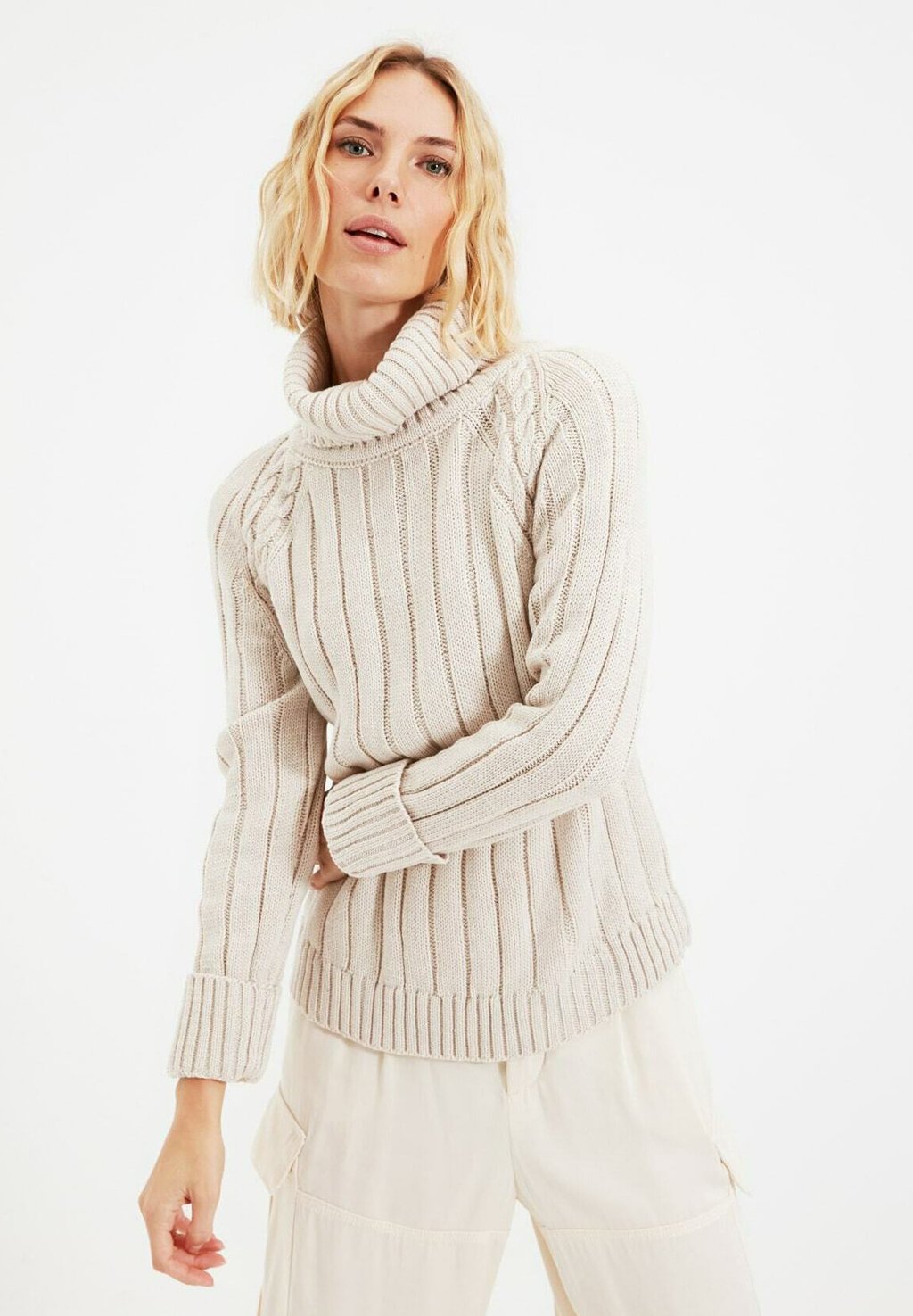 цена Вязаный свитер Trendyol, цвет grey