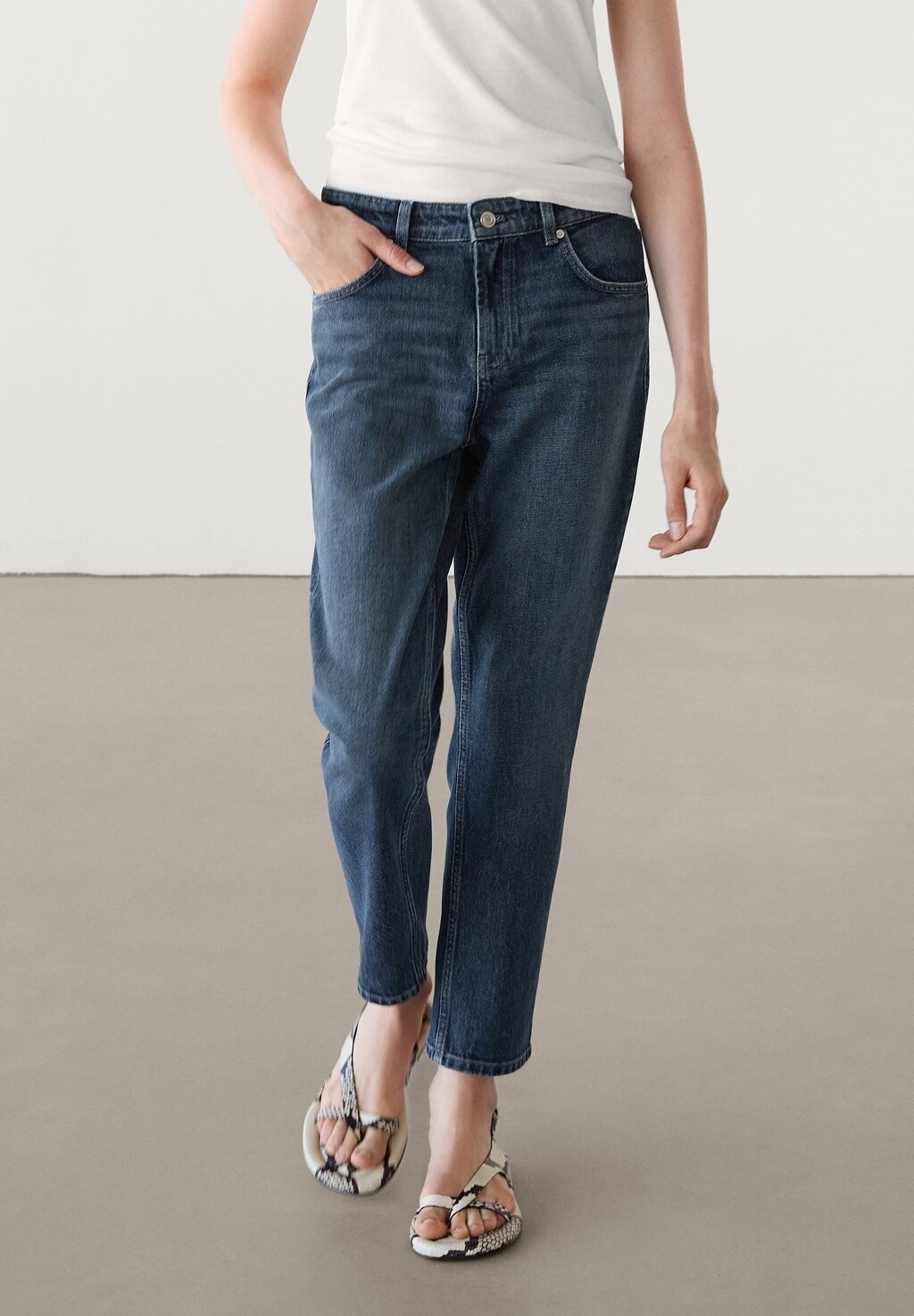 

Джинсы узкого кроя CROPPED Massimo Dutti, синий