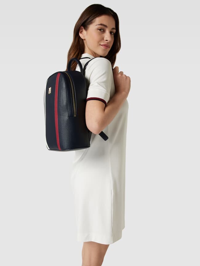 

Рюкзак под кожу, модель "ЭМБЛЕМА" Tommy Hilfiger, темно-синий