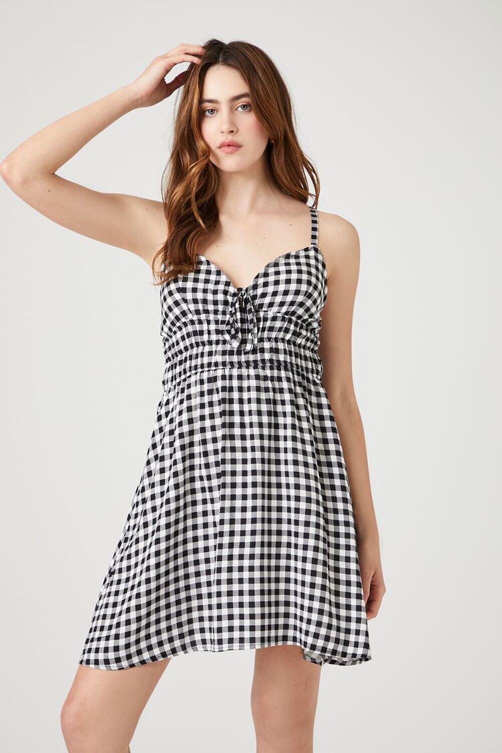 

Мини-платье в мелкую клетку с завязками спереди Forever 21, черный