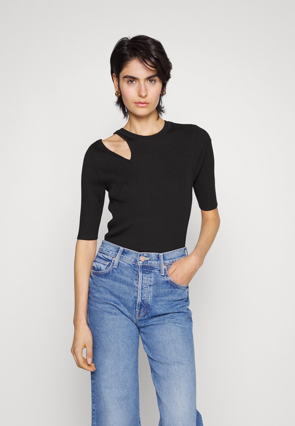 

Джемпер DKNY, черный