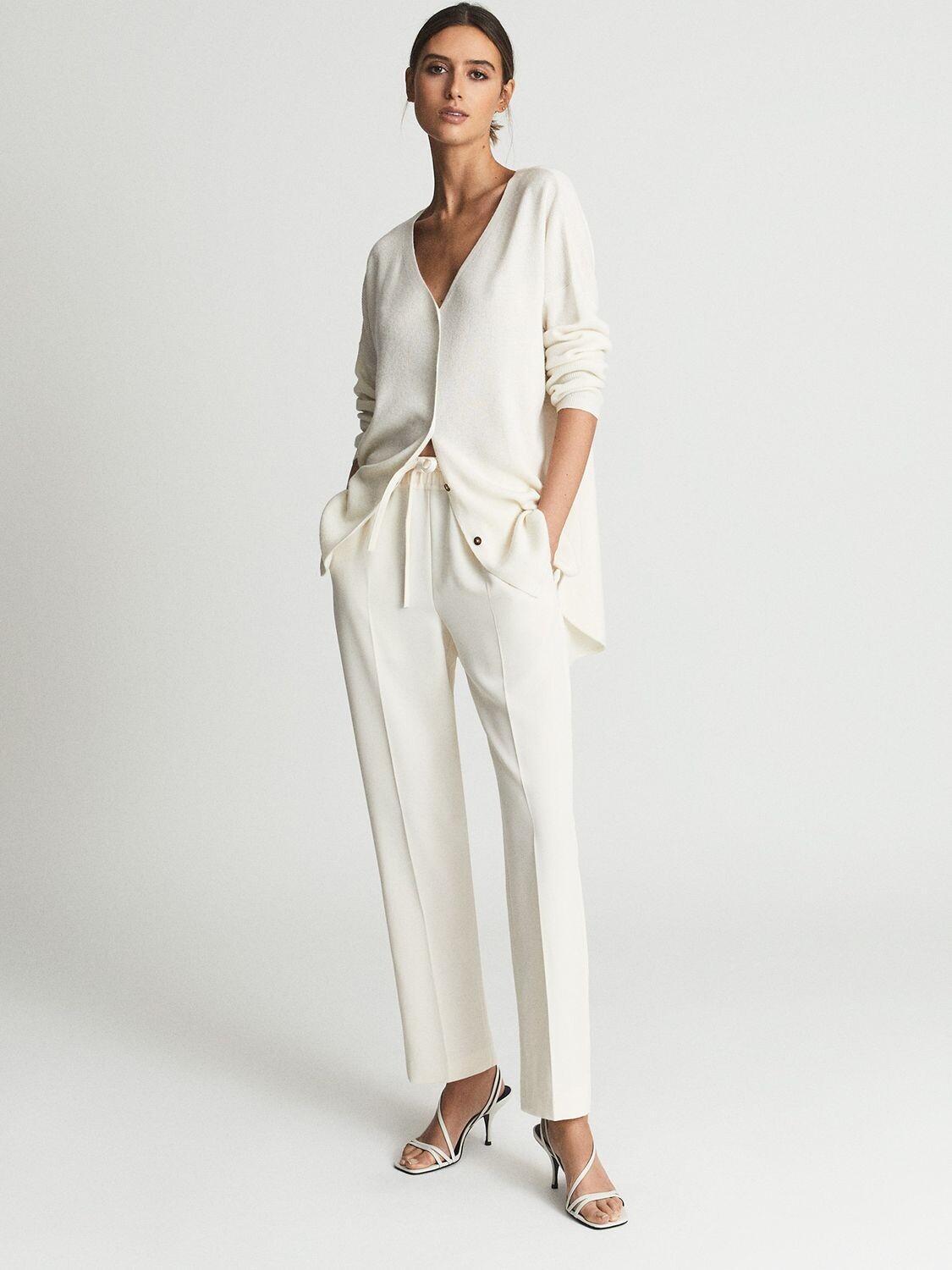 

Укороченные брюки Reiss Hailey, кремовый, Бежевый