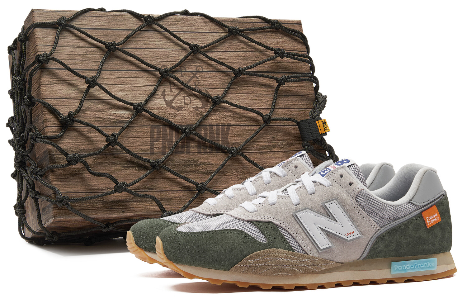 

Кроссовки NB 373 унисекс с низким верхом белые/зеленые New Balance