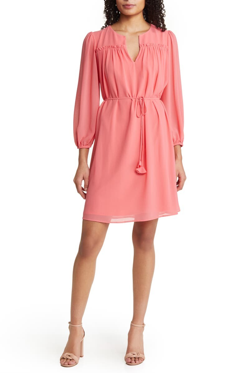 

Шифоновое платье с каплевидным вырезом VINCE CAMUTO, розовый