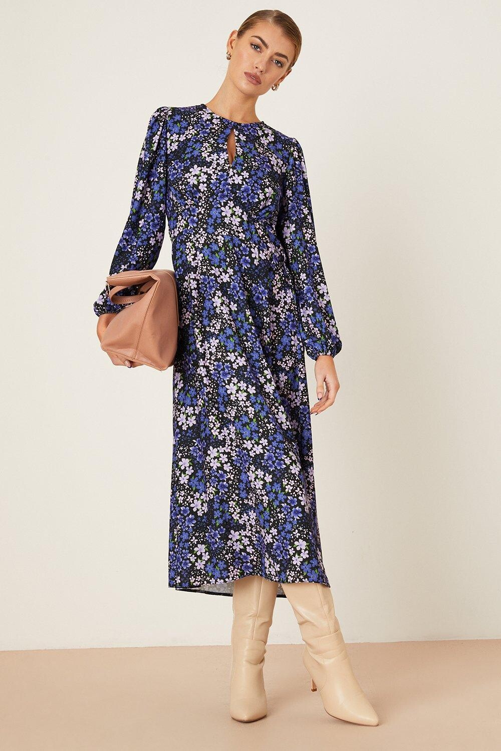 

Миниатюрное синее платье-миди с цветочным принтом Dorothy Perkins, синий