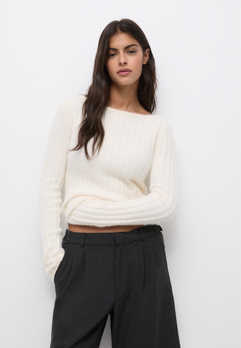 

Свитер PULL&BEAR, белый
