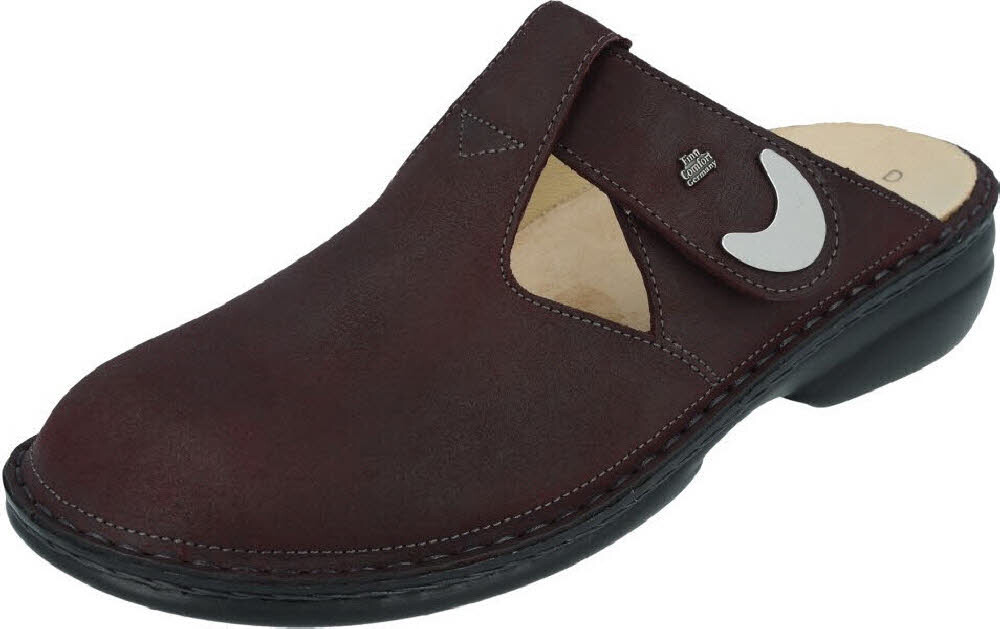

Сабо Finn Comfort Clogs, коричневый