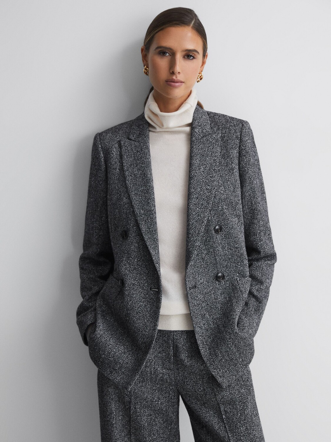 

Блейзер Luella из смесовой шерсти Reiss, серый