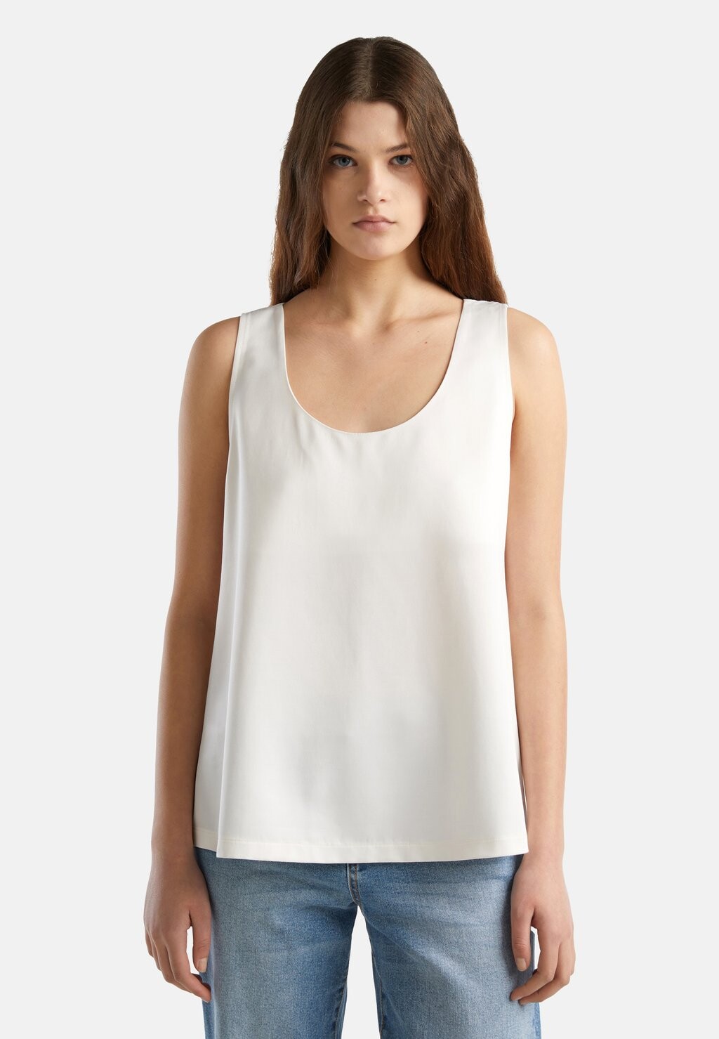 

Топ SLEEVELESS SHOULDERS AND CENTRE BACK United Colors of Benetton, крем