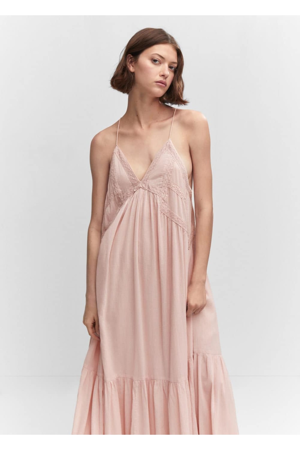 Платье макси с кружевной отделкой Mango, розовый