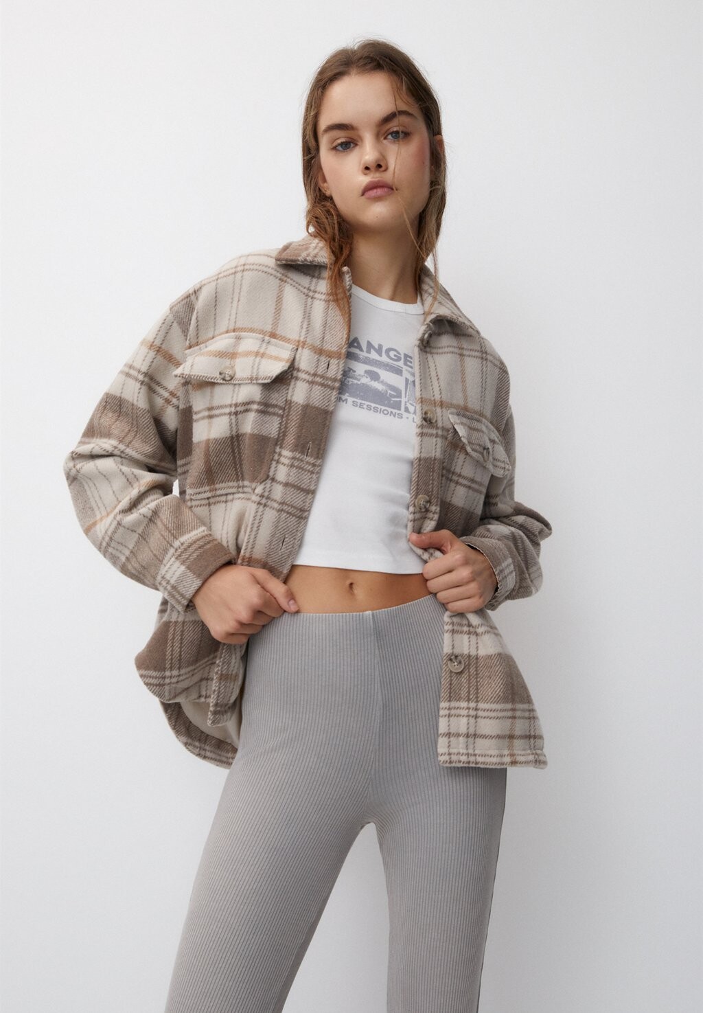 

Куртка межсезонная Check PULL&BEAR, цвет sand