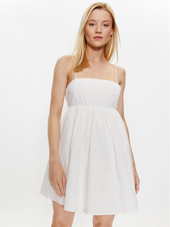 Летнее платье стандартного кроя Glamorous, белый