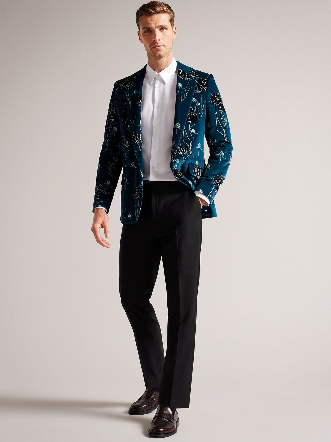 

Шерстяные брюки прямого кроя Ted Baker Lothian, черные, Черный