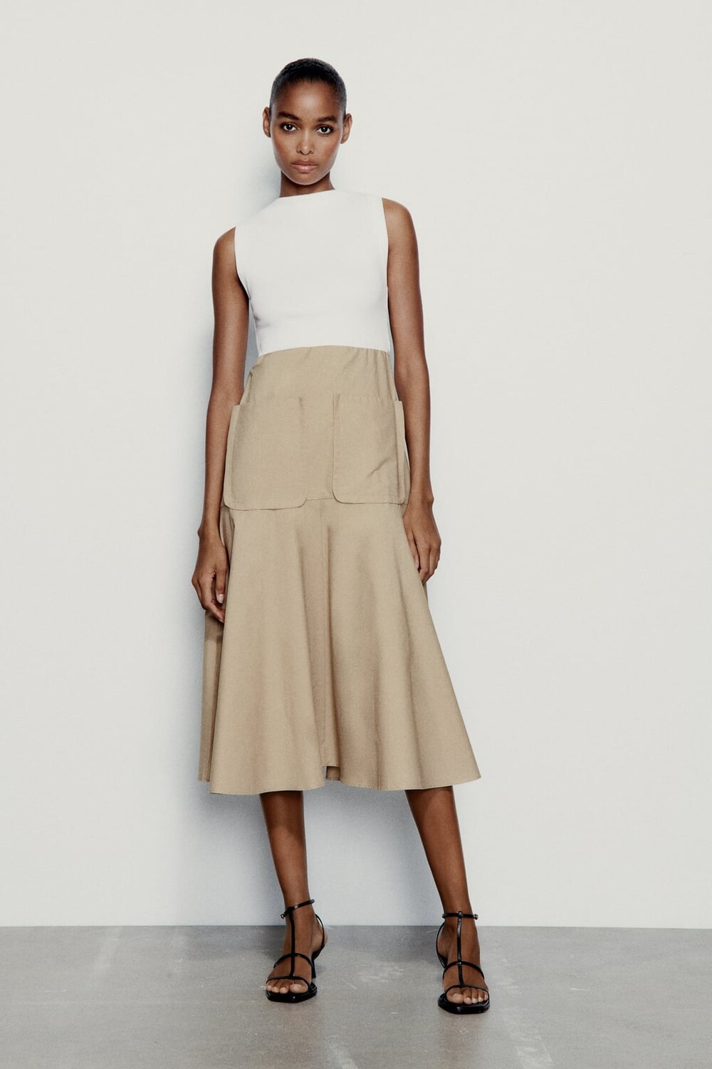 

Платье с соответствующими карманами ZARA, кэмел