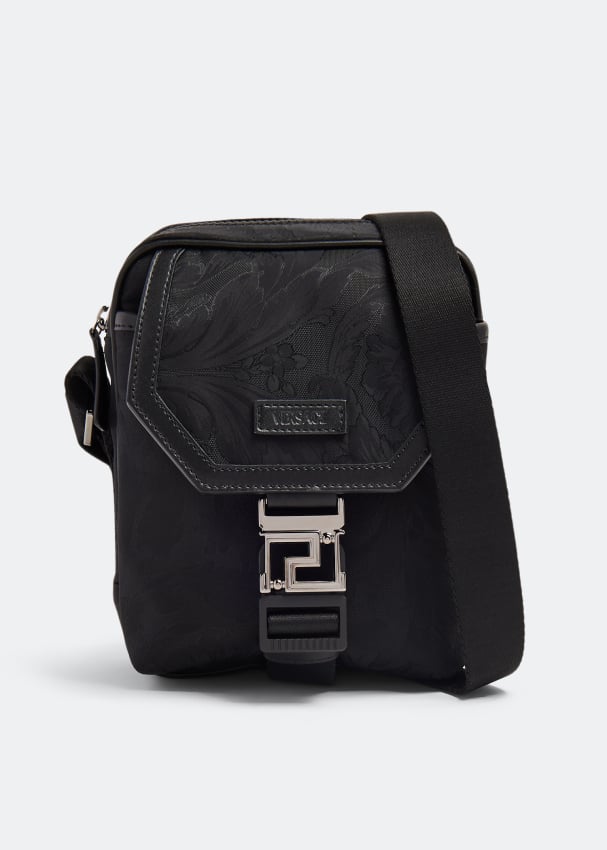 Сумка-мессенджер Versace Neo Nylon, черный сумка тоут versace barocco athena бежевый