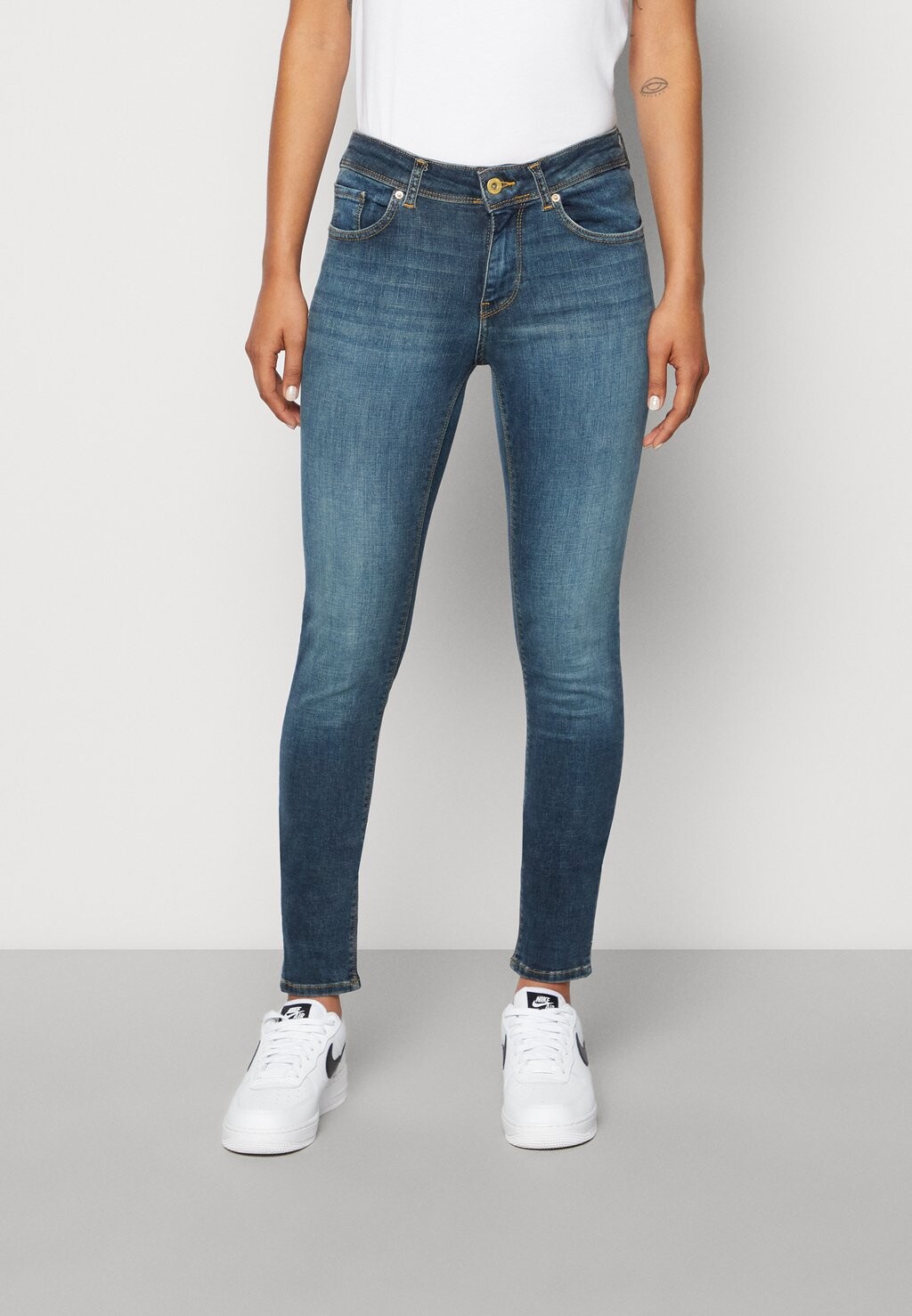 

Джинсы скинни Vero Moda