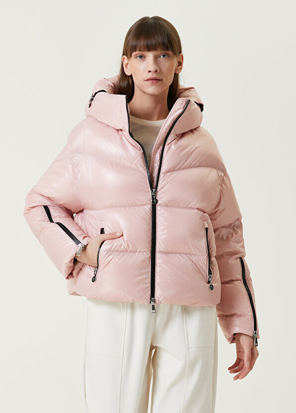 

Розовый пуховик huppe Moncler