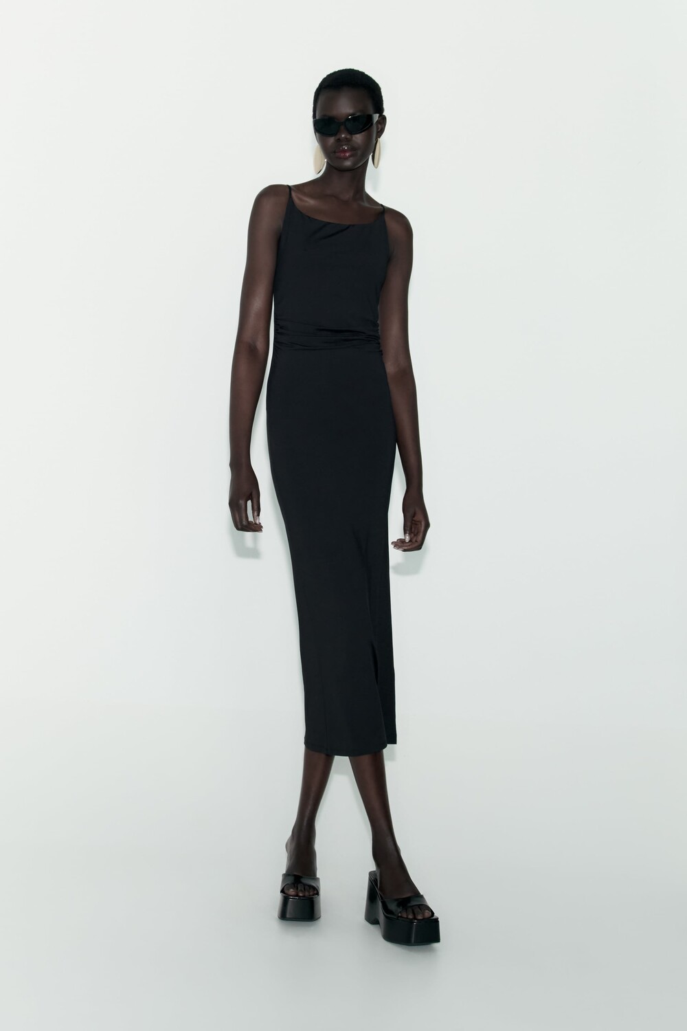 

Длинное платье на бремях Zara, черный