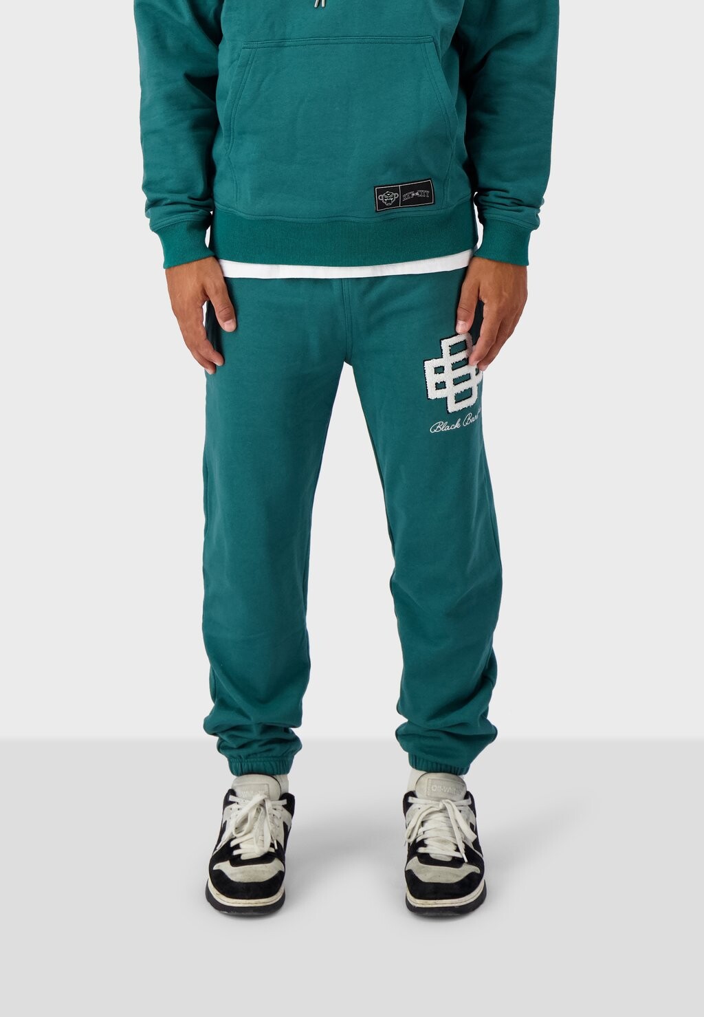 

Спортивные брюки JOGGING MONO Black Bananas, зеленый