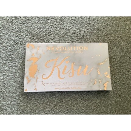 

Палитра пигментов и хайлайтеров London Kisu в наборе, Makeup Revolution