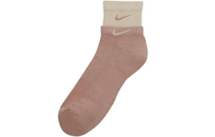 цена Мужские носки Nike до середины икры