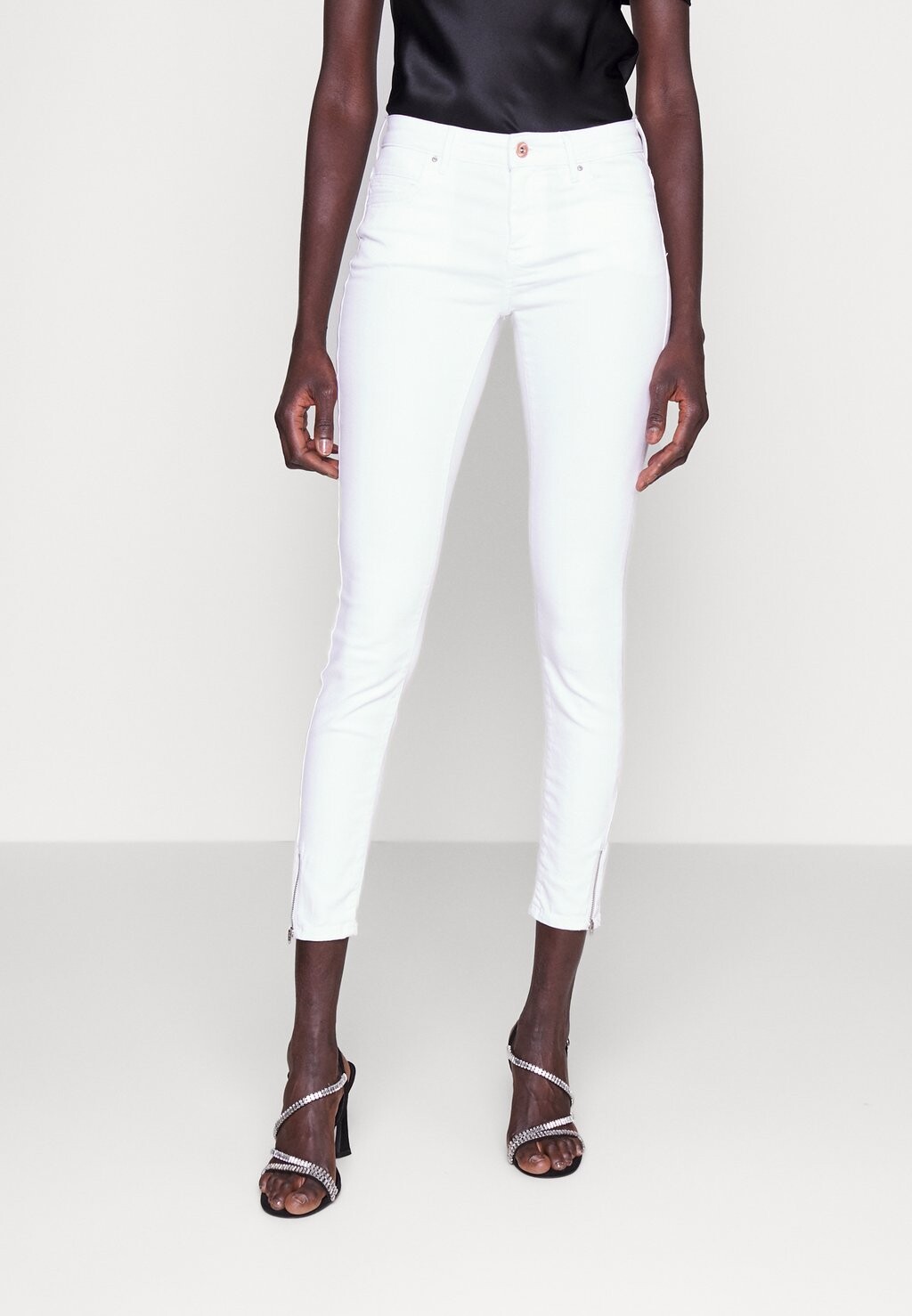 

Джинсы Skinny Fit ONLY Tall, белый