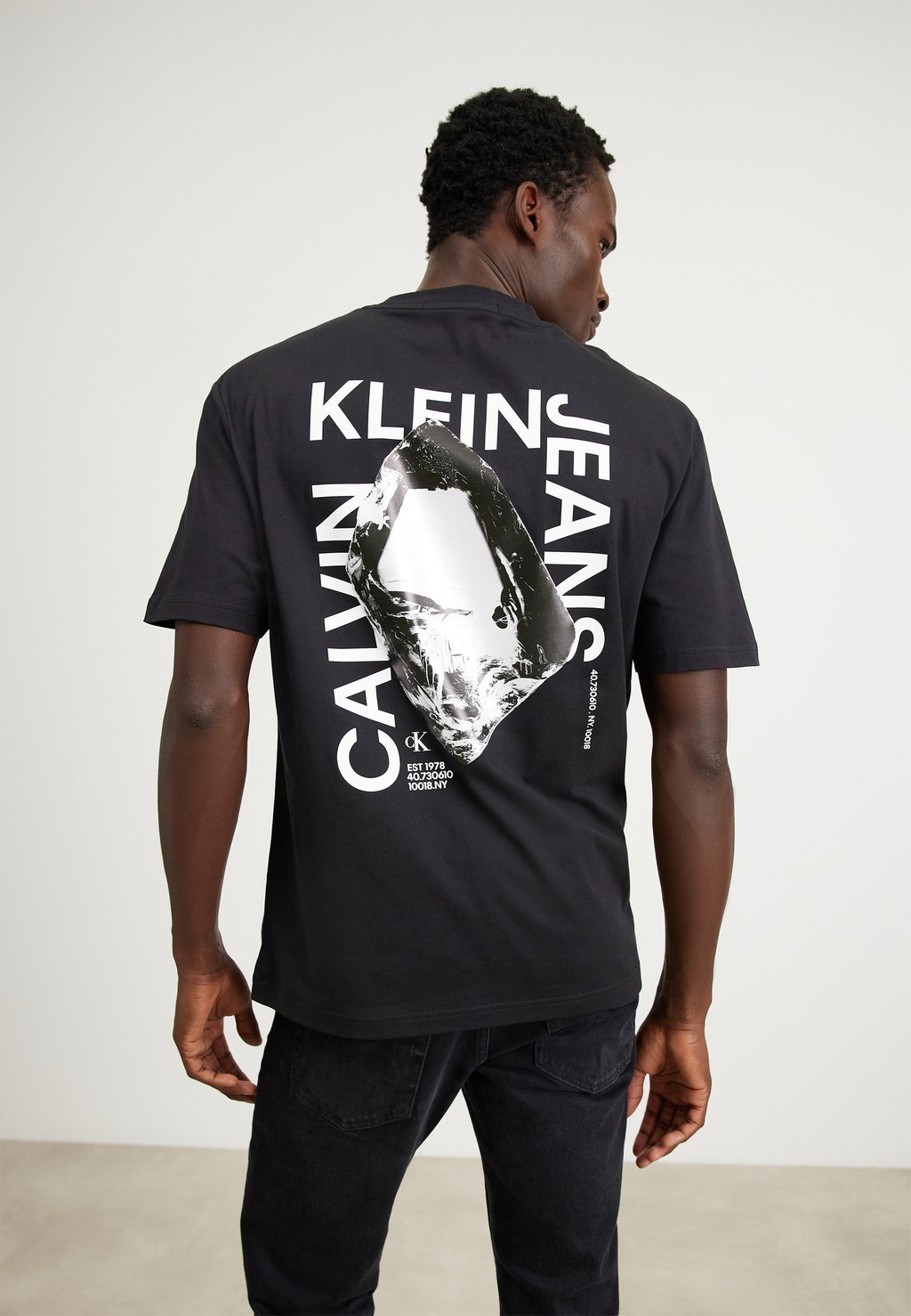 футболка с принтом Stacked Modern Metals Tee Calvin Klein Jeans, черный