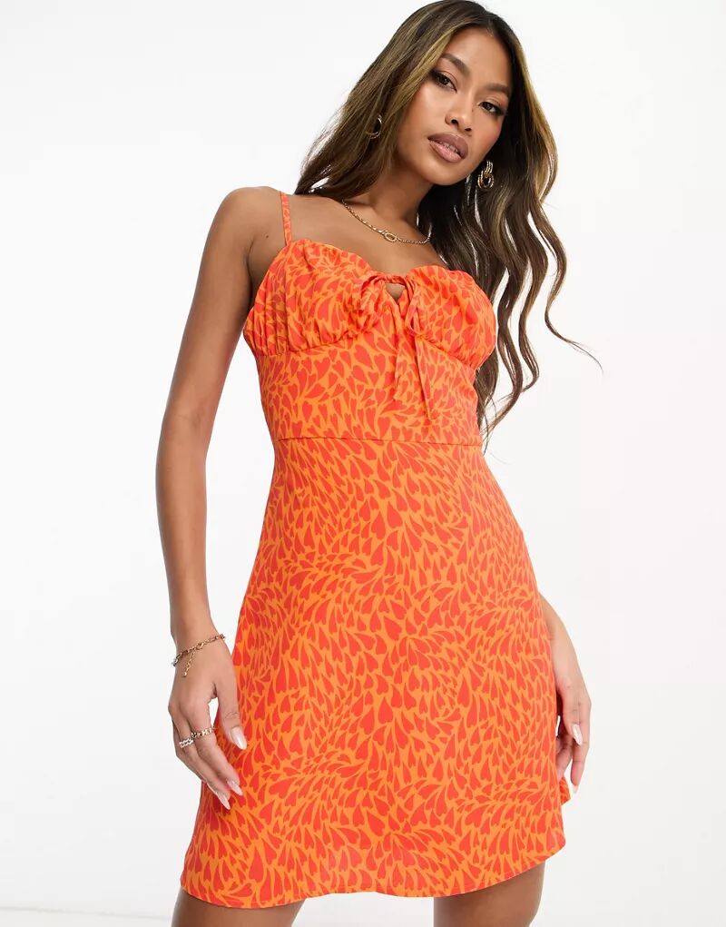 Эксклюзивное оранжевое мини-платье Collective The Label с рюшами на груди и принтом в виде сердечек