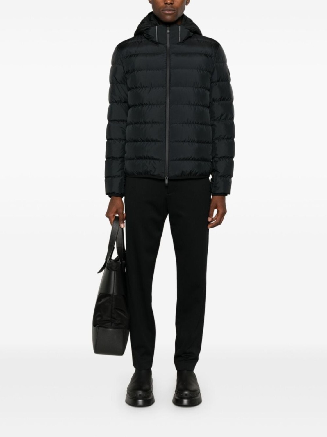 

Moncler пуховик со съемным капюшоном, черный