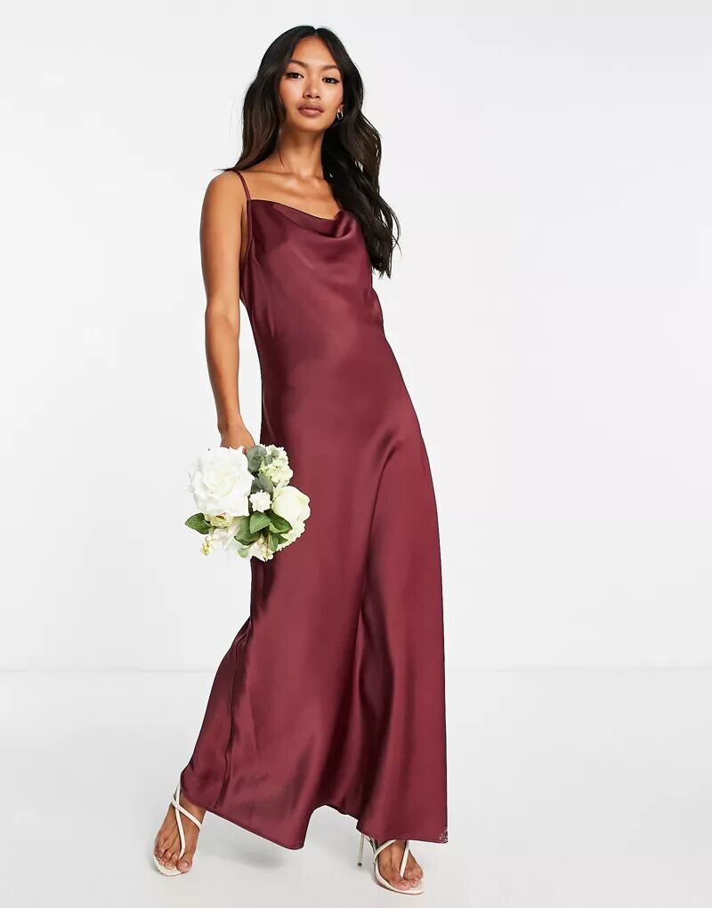 

Атласное платье макси с бретелями Y.A.S Bridesmaids бордового цвета