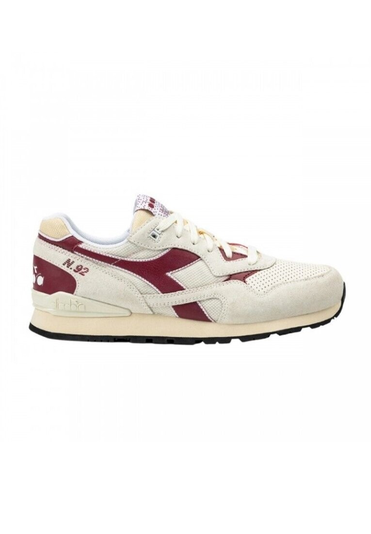 

Низкие кроссовки Diadora, белые
