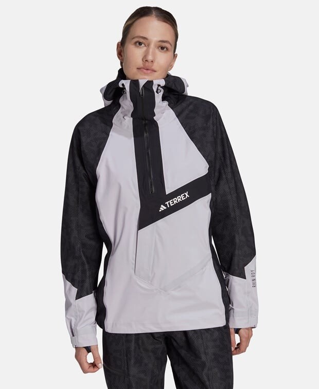 

Походная куртка adidas, черный
