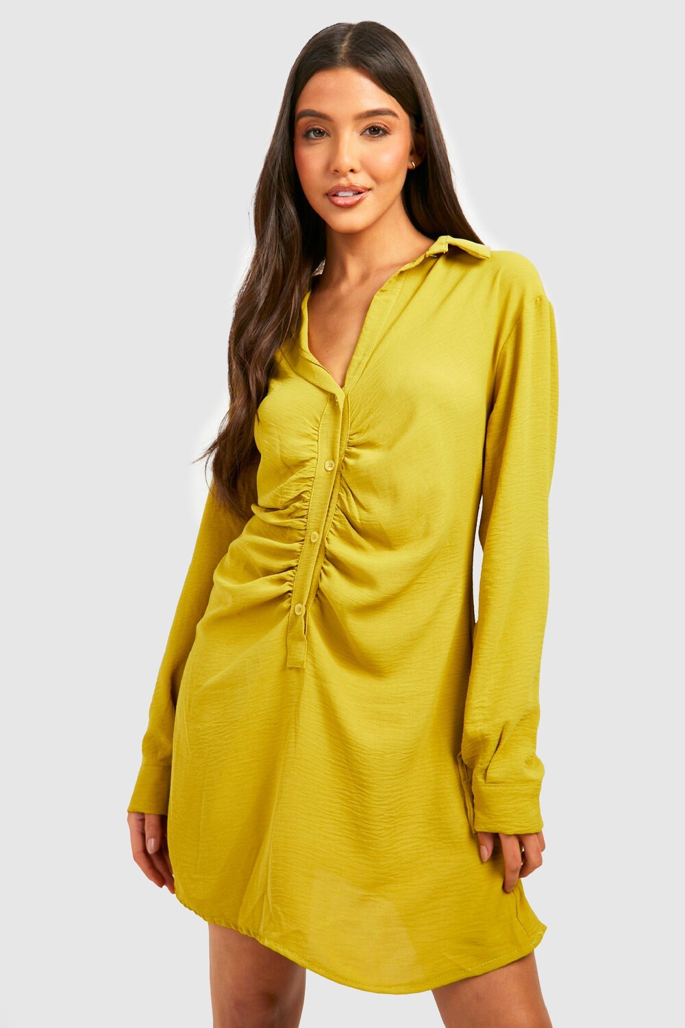 

Платье-рубашка с коленочными соборами Boohoo, шартрез