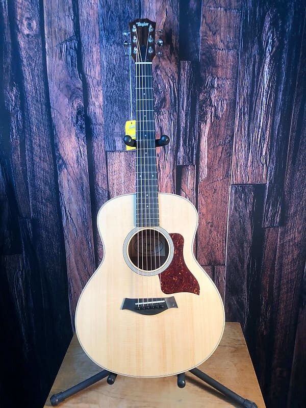 

Акустическая гитара Taylor GS Mini-e Sitka Spruce/Indian Rosewood with ES-B Electronics Natural