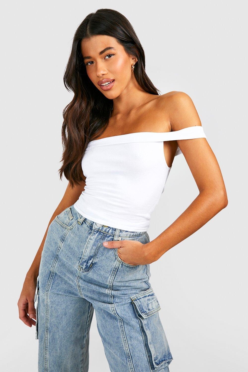 

Высокий укороченный топ с плечами Boohoo, белый