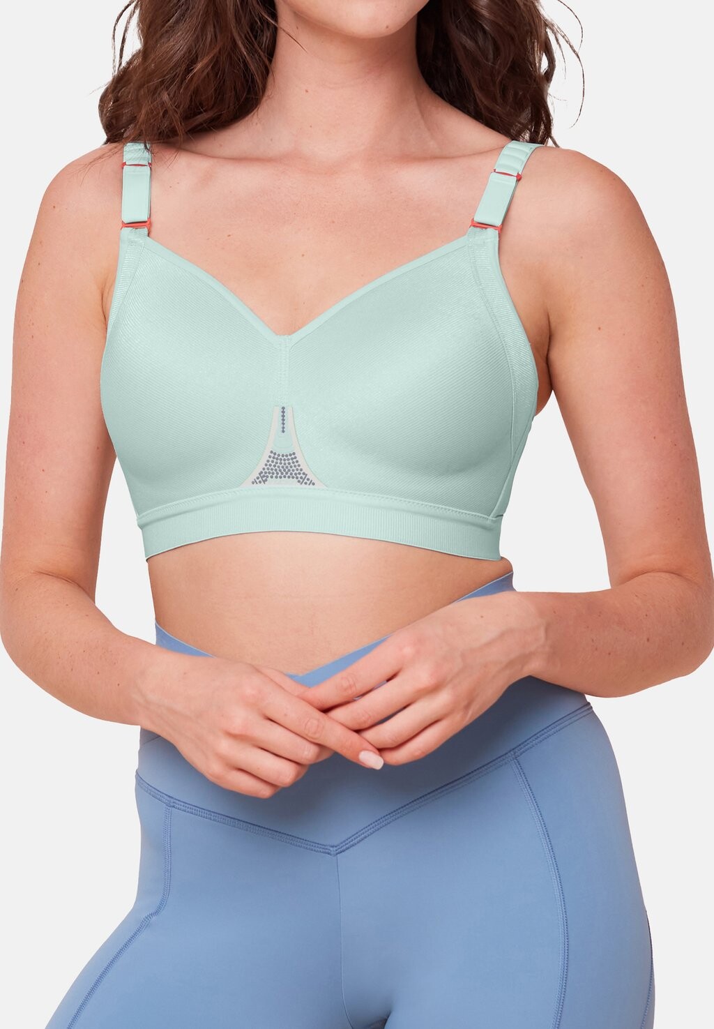 

Спортивный бюстгальтер с сильной поддержкой GRAVITY LITE NON-WIRED PADDED Triumph, цвет peppermint