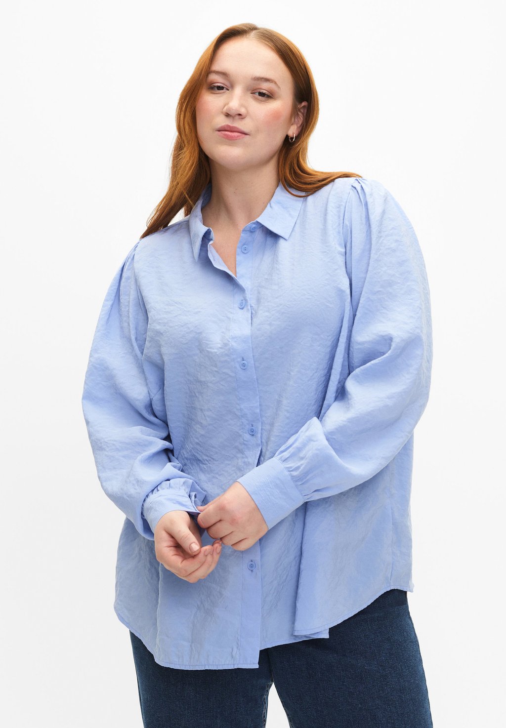 Блузка-рубашка LANGARM Zizzi, цвет serenity цена и фото